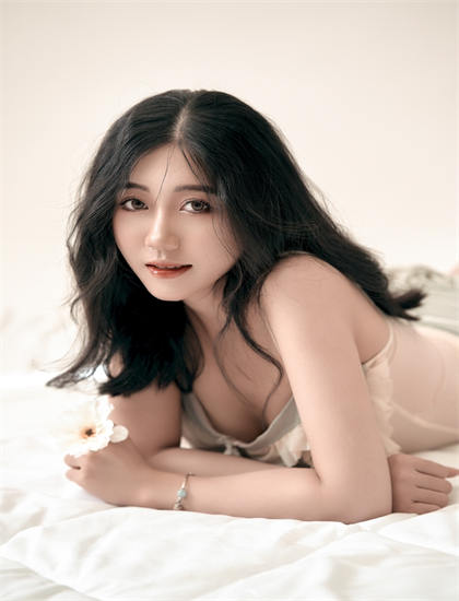 边缘父子新加坡艺术价值：专业角度评价与艺术成就分析